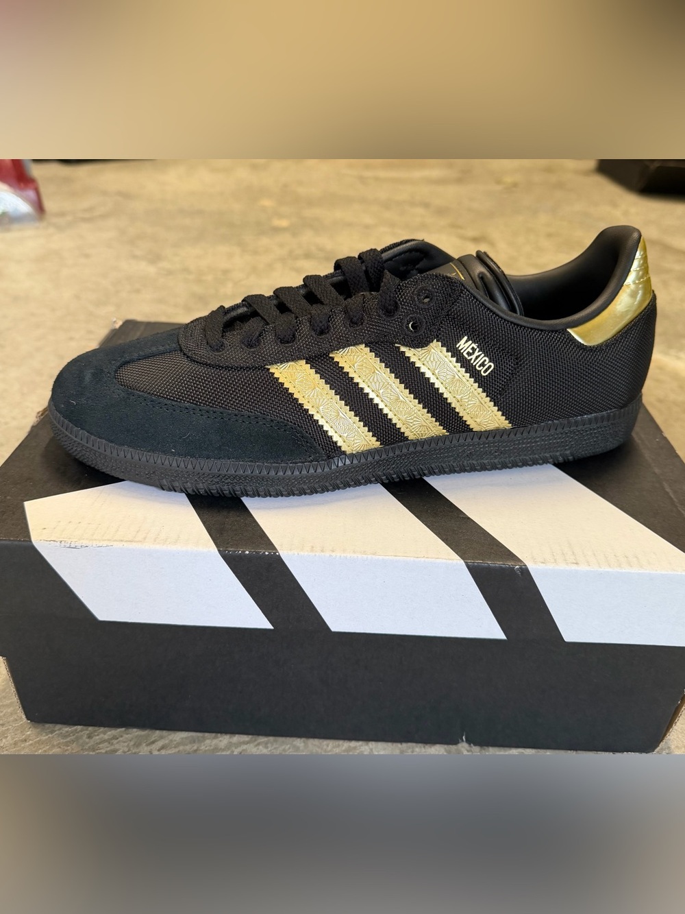 Authentic ADIDAS SAMBA FMF MEXICO Black/Gold Mens 8 M Women's 9 M Unisex New